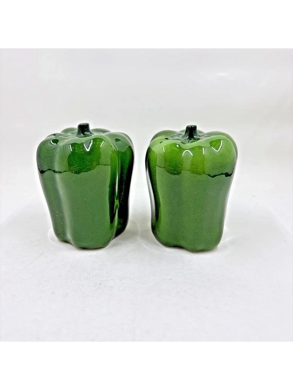Vintage Otagiri Green Peppers Salt Pepper Shakers Ceramic Japan 1984